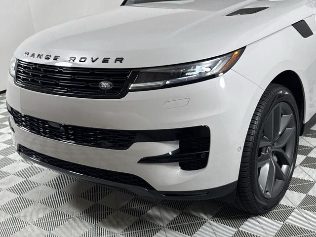 Photo of 2025 Borasco Grey Land Rover Range Rover Sport