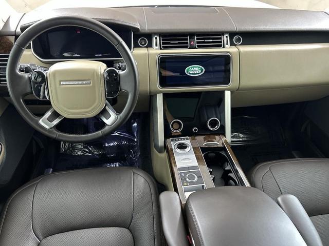 Photo of 2020 Fuji White Land Rover Range Rover