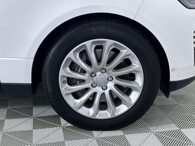 Photo of 2020 Fuji White Land Rover Range Rover