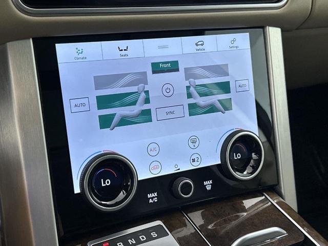 Photo of 2020 Fuji White Land Rover Range Rover