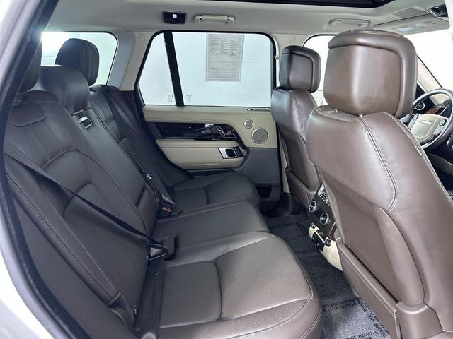 Photo of 2020 Fuji White Land Rover Range Rover