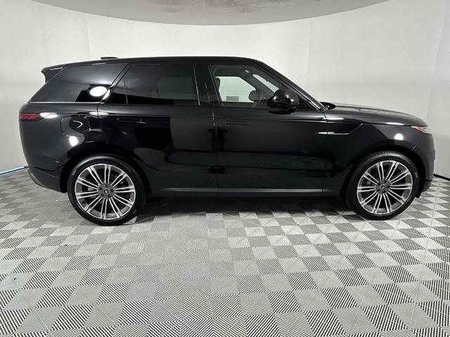 Photo of 2025 Santorini Black Land Rover Range Rover Sport