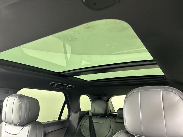 Photo of 2025 Santorini Black Land Rover Range Rover Sport