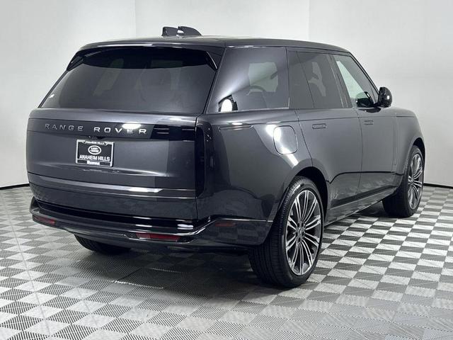 Photo of 2025 Carpathian Grey Land Rover Range Rover