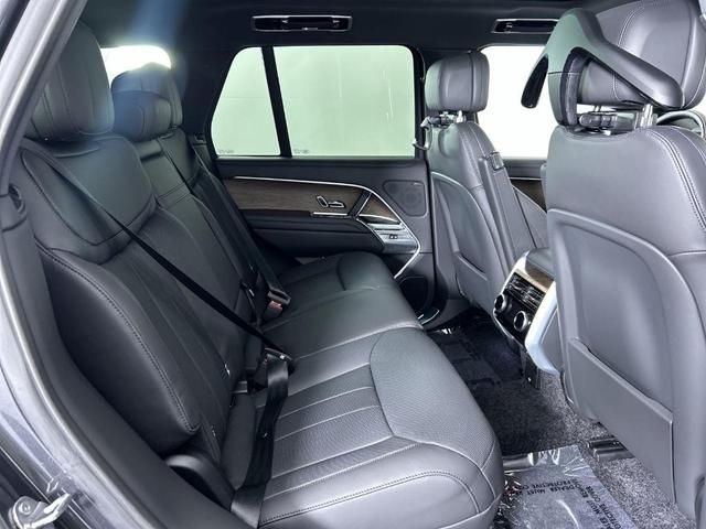 Photo of 2025 Carpathian Grey Land Rover Range Rover