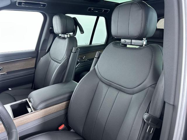 Photo of 2025 Carpathian Grey Land Rover Range Rover