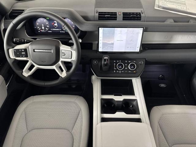Photo of 2025 Santorini Black Land Rover Defender