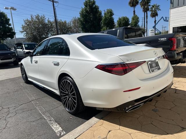 Photo of 2024 Moonlight White Mercedes-Benz S-Class
