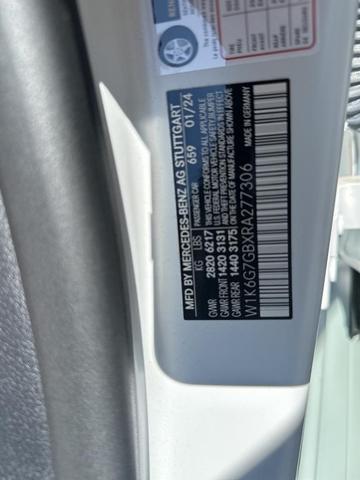 Photo of 2024 Moonlight White Mercedes-Benz S-Class