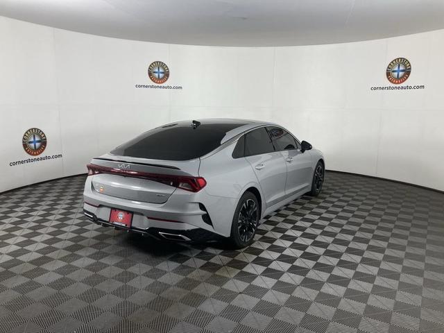 Photo of 2023 Wolf Gray Kia K5