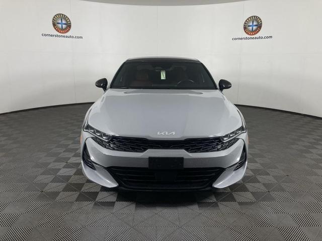 Photo of 2023 Wolf Gray Kia K5