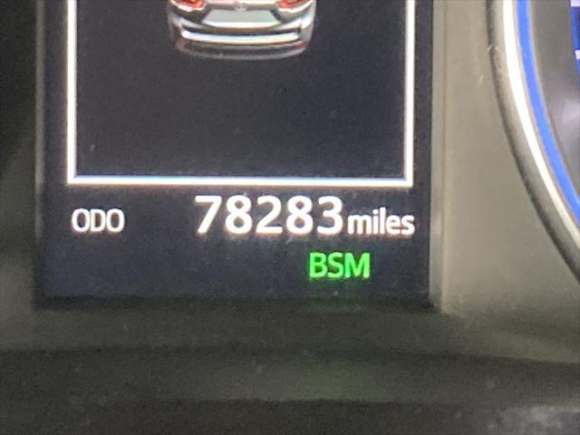 Photo of 2018 Midnight Black Metallic Toyota Highlander