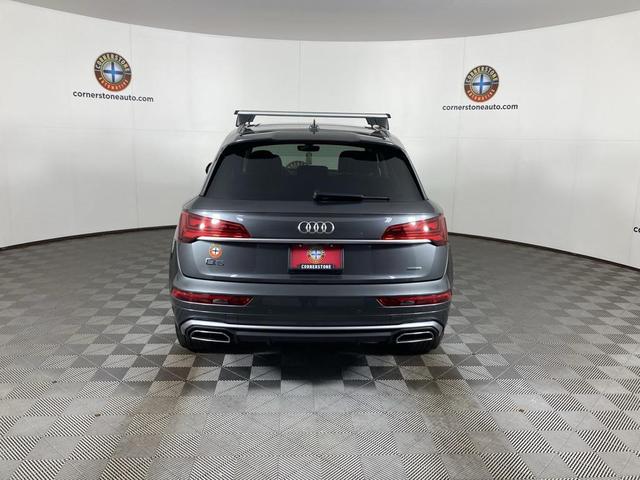 Photo of 2023 Chronos Gray Metallic Audi Q5
