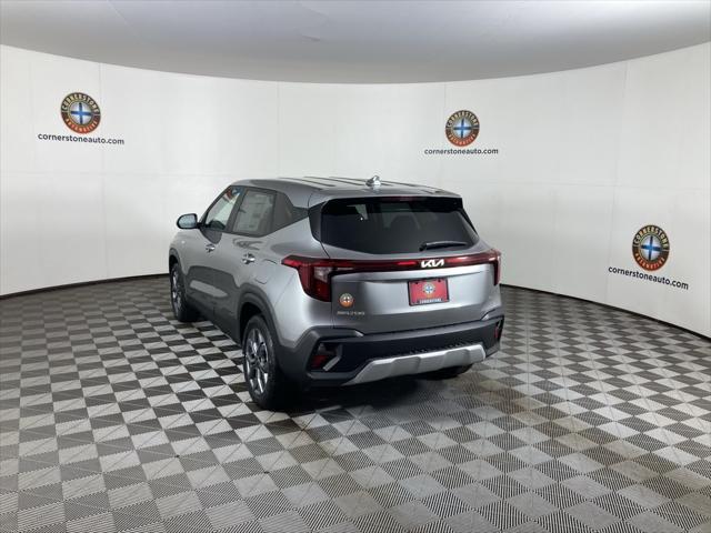 Photo of 2025 Steel Gray Kia Seltos