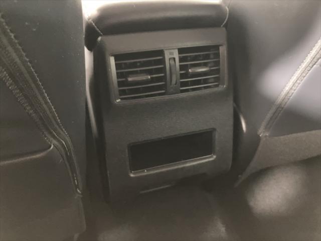 Photo of 2024 Mercury Gray Metallic Mitsubishi Outlander