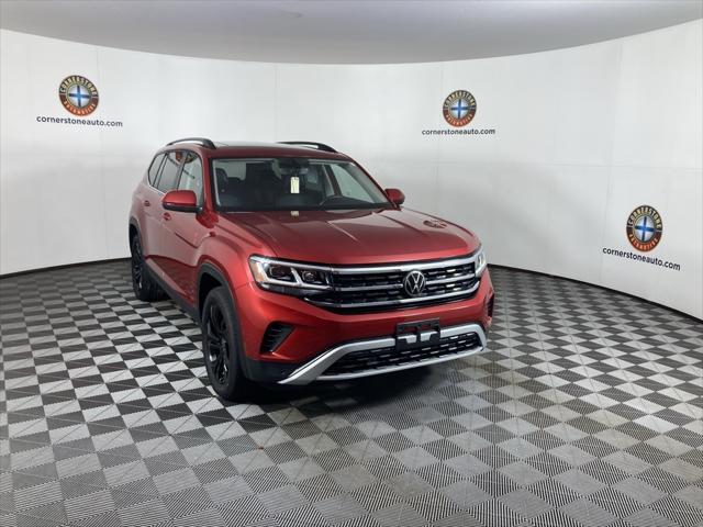 Photo of 2023 Red Metallic Volkswagen Atlas