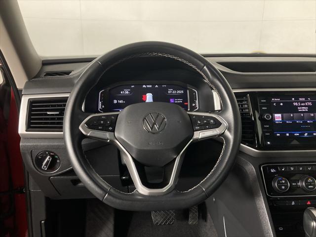 Photo of 2023 Red Metallic Volkswagen Atlas