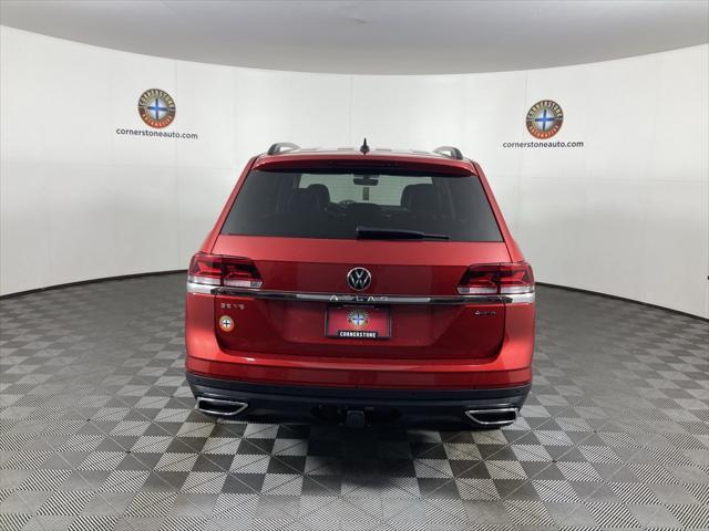 Photo of 2023 Red Metallic Volkswagen Atlas