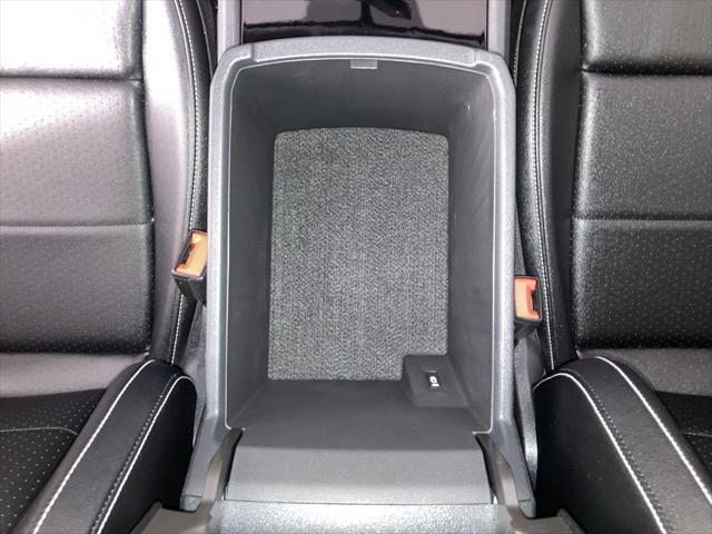 Photo of 2023 Red Metallic Volkswagen Atlas