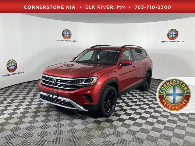 Photo of 2023 Red Metallic Volkswagen Atlas