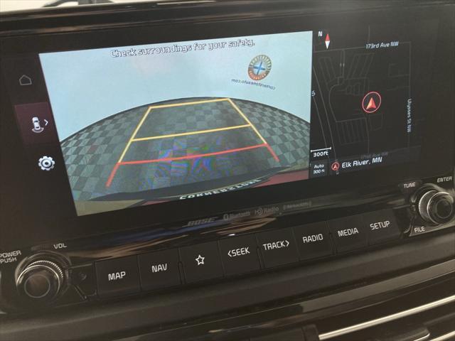 Photo of 2022 Starbright Yellow/Black Roof Kia Seltos