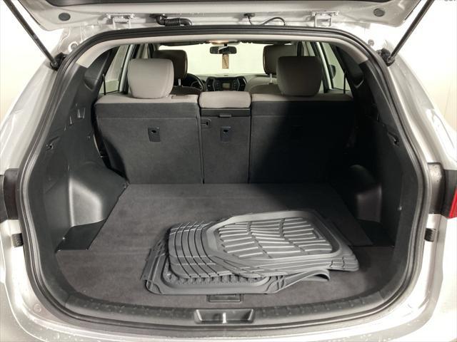 Photo of 2018 Sparkling Silver Hyundai Santa Fe Sport