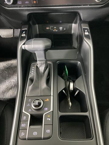 Photo of 2025 Gray Kia Sorento