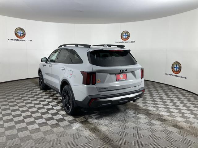Photo of 2025 Gray Kia Sorento