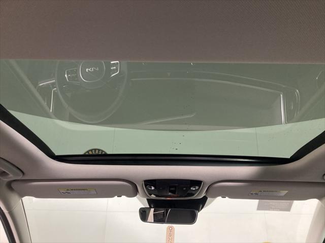 Photo of 2025 Gray Kia Sorento