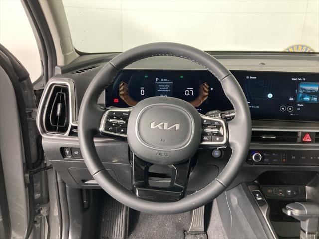 Photo of 2025 Gray Kia Sorento