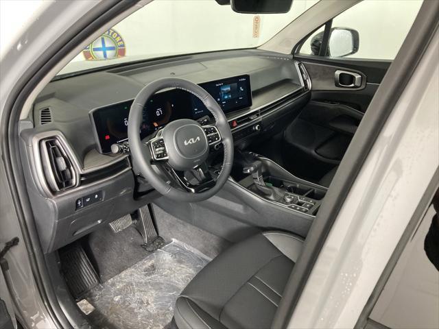 Photo of 2025 Gray Kia Sorento