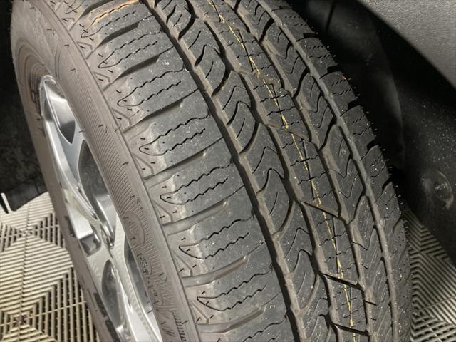 Photo of 2021 Dark Moss Kia Telluride