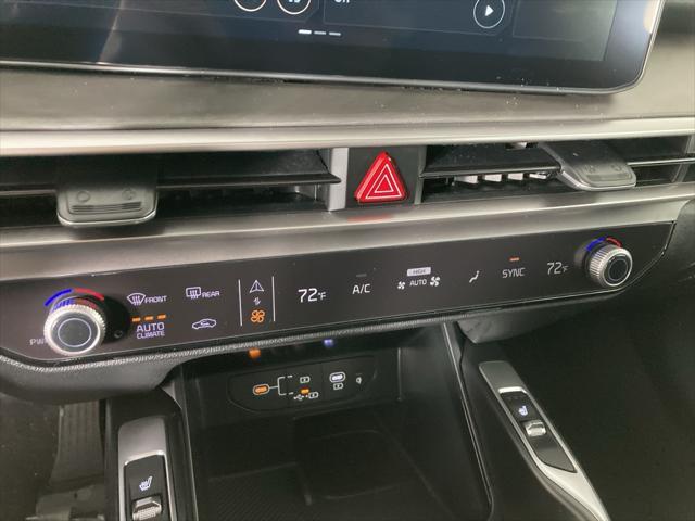 Photo of 2025 Jungle Green Kia Sorento