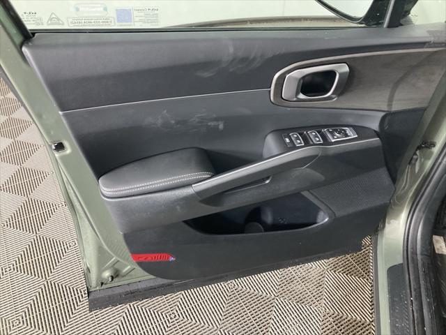 Photo of 2025 Jungle Green Kia Sorento