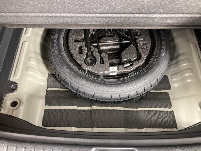 Photo of 2025 Fusion Black Kia Seltos