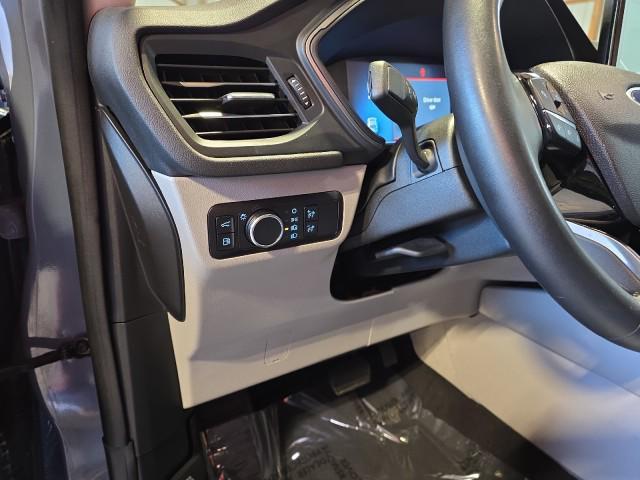 Photo of 2023 Vapor Blue Metallic Ford Escape