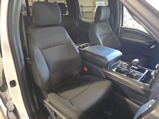Photo of 2024 Oxford White Ford F-150