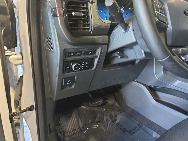 Photo of 2024 Oxford White Ford F-150