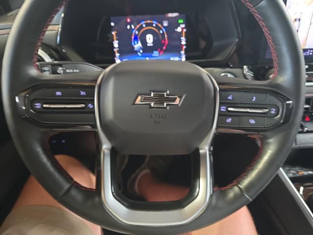 Photo of 2023 Sterling Gray Metallic Chevrolet Colorado