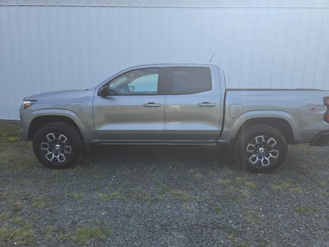 Photo of 2023 Sterling Gray Metallic Chevrolet Colorado