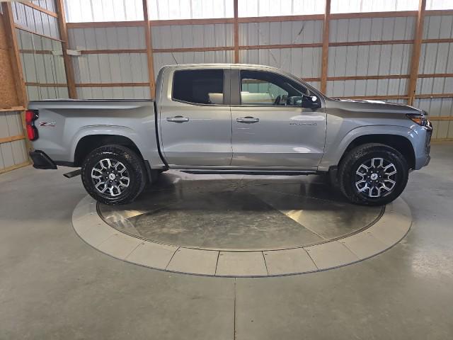 Photo of 2023 Sterling Gray Metallic Chevrolet Colorado