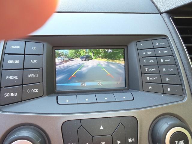 Photo of 2016 Ingot Silver Metallic Ford Taurus