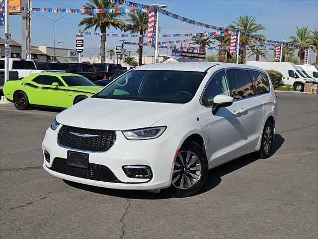 2023 Chrysler Pacifica Hybrid