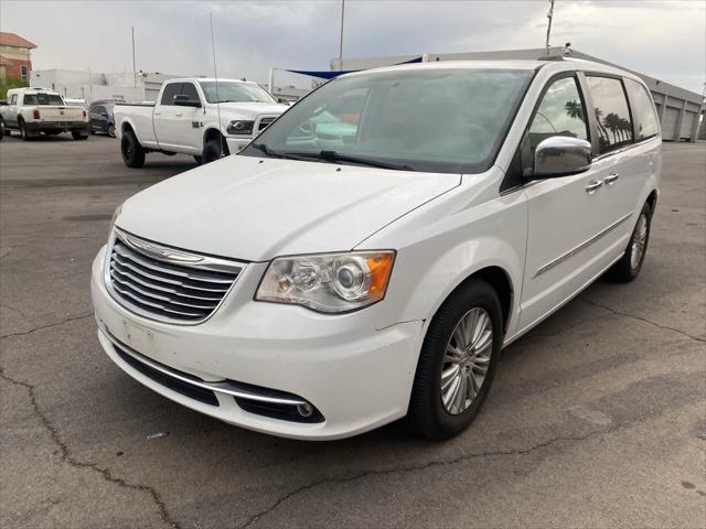2014 Chrysler Town & Country