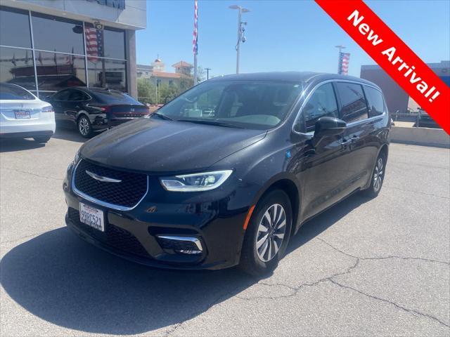 2022 Chrysler Pacifica Hybrid