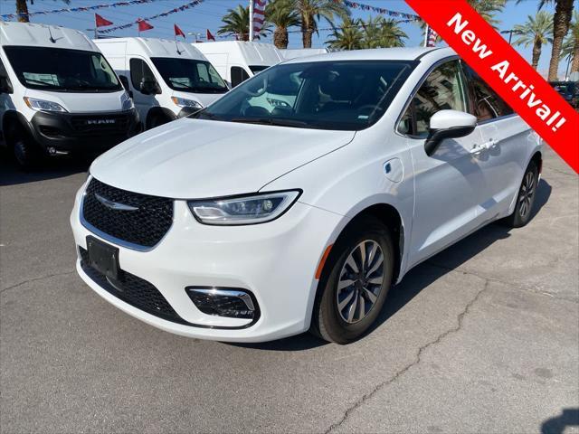 2023 Chrysler Pacifica Hybrid