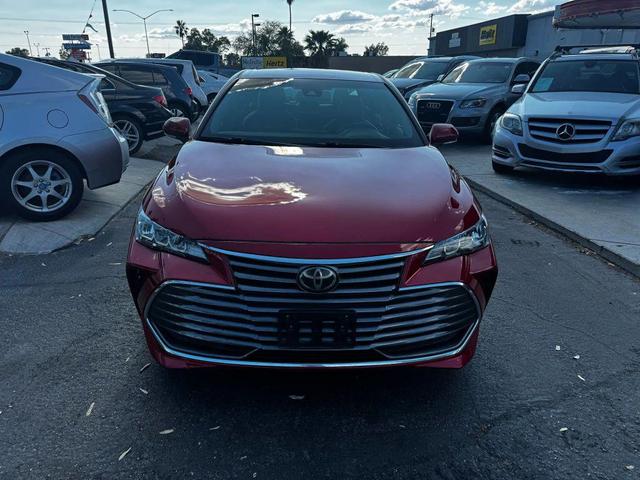 Photo of 2021 Burgandy Toyota Avalon