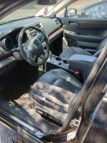 Photo of 2015 Crystal Black Silica Subaru Outback