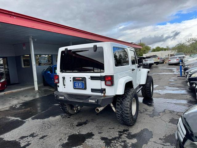 Photo of 2015 Bright White Clearcoat Jeep Wrangler
