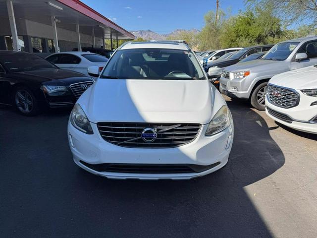 Photo of 2017 White Volvo XC60